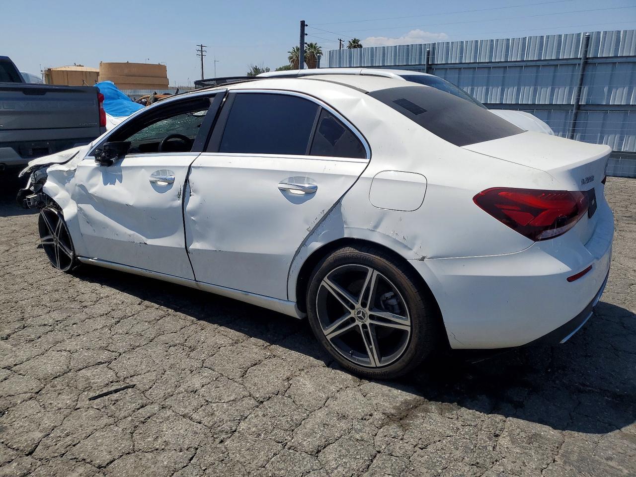 2022 Mercedes-Benz A 220 - Image 2