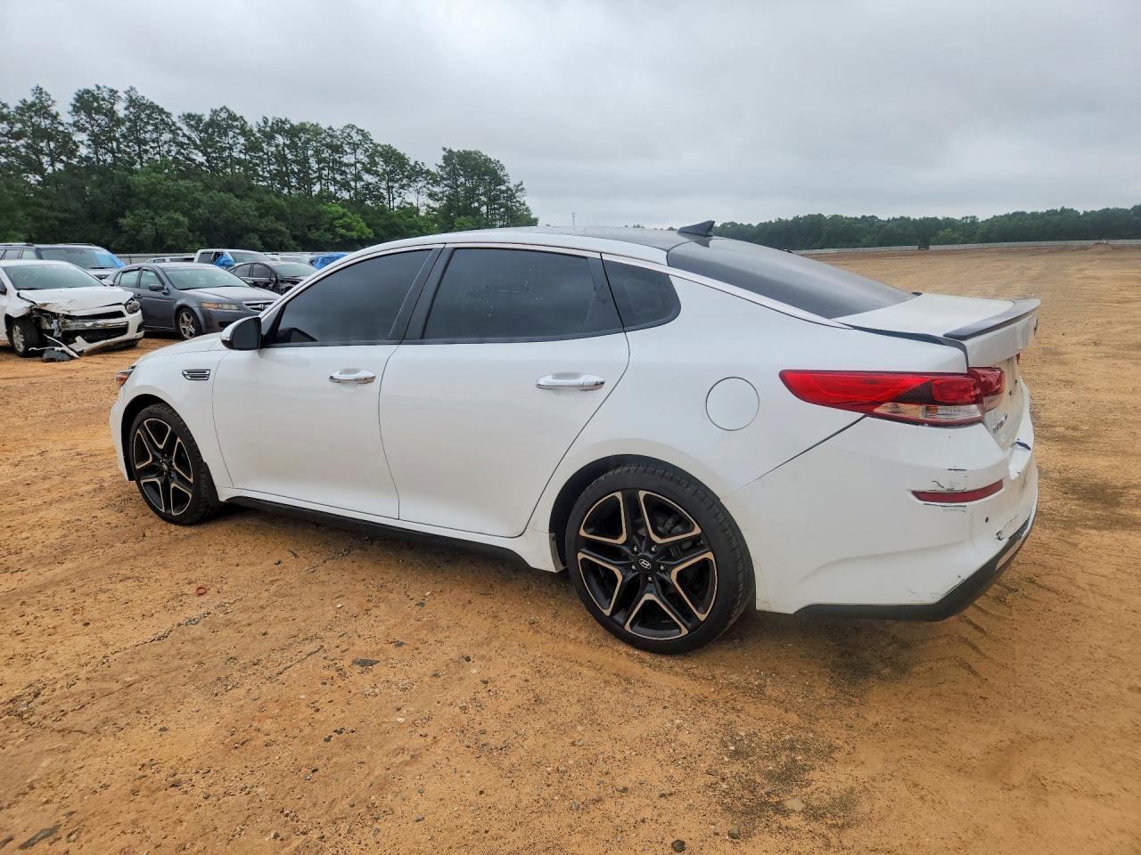 2020 Kia Optima Lx - Image 2