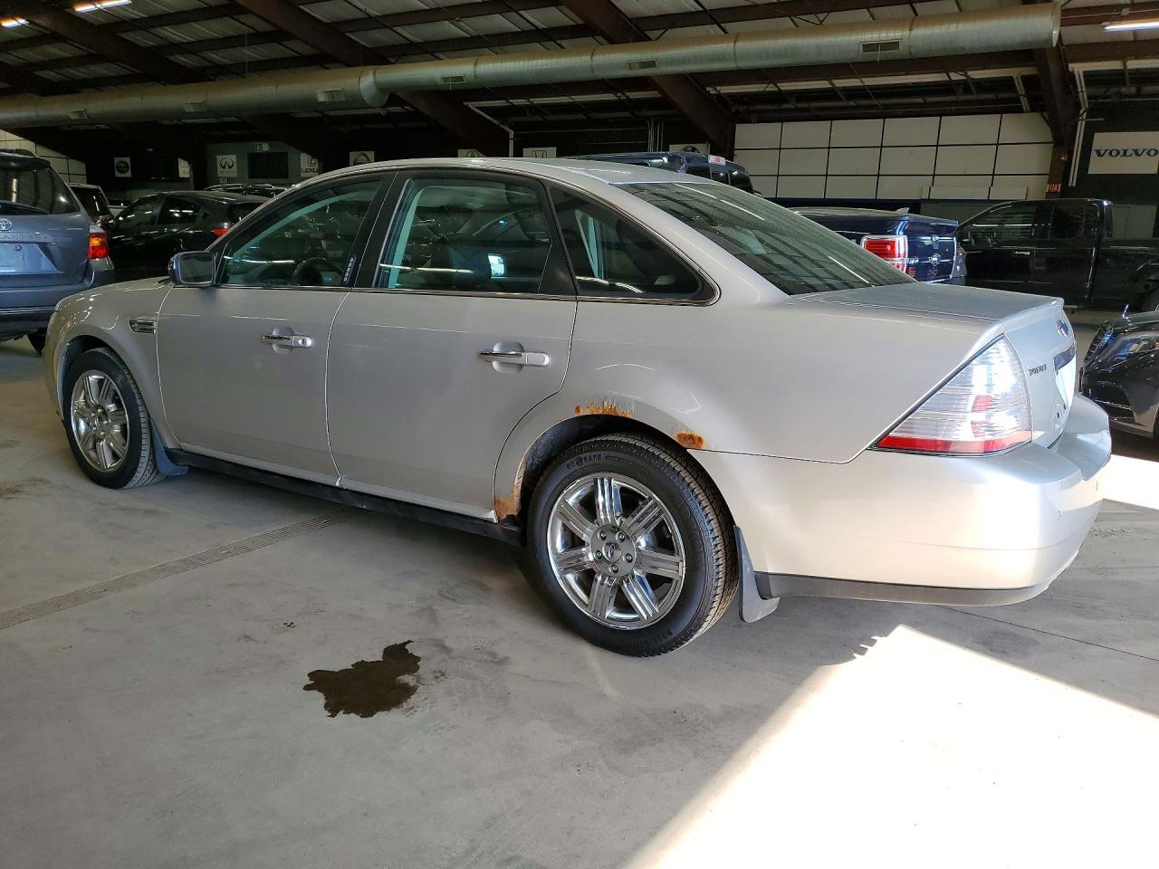 2008 Ford Taurus Limited - Фото 2