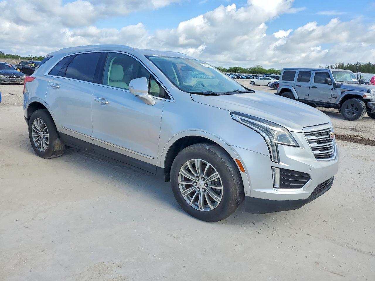 2019 Cadillac Xt5 Luxury - Фото 4