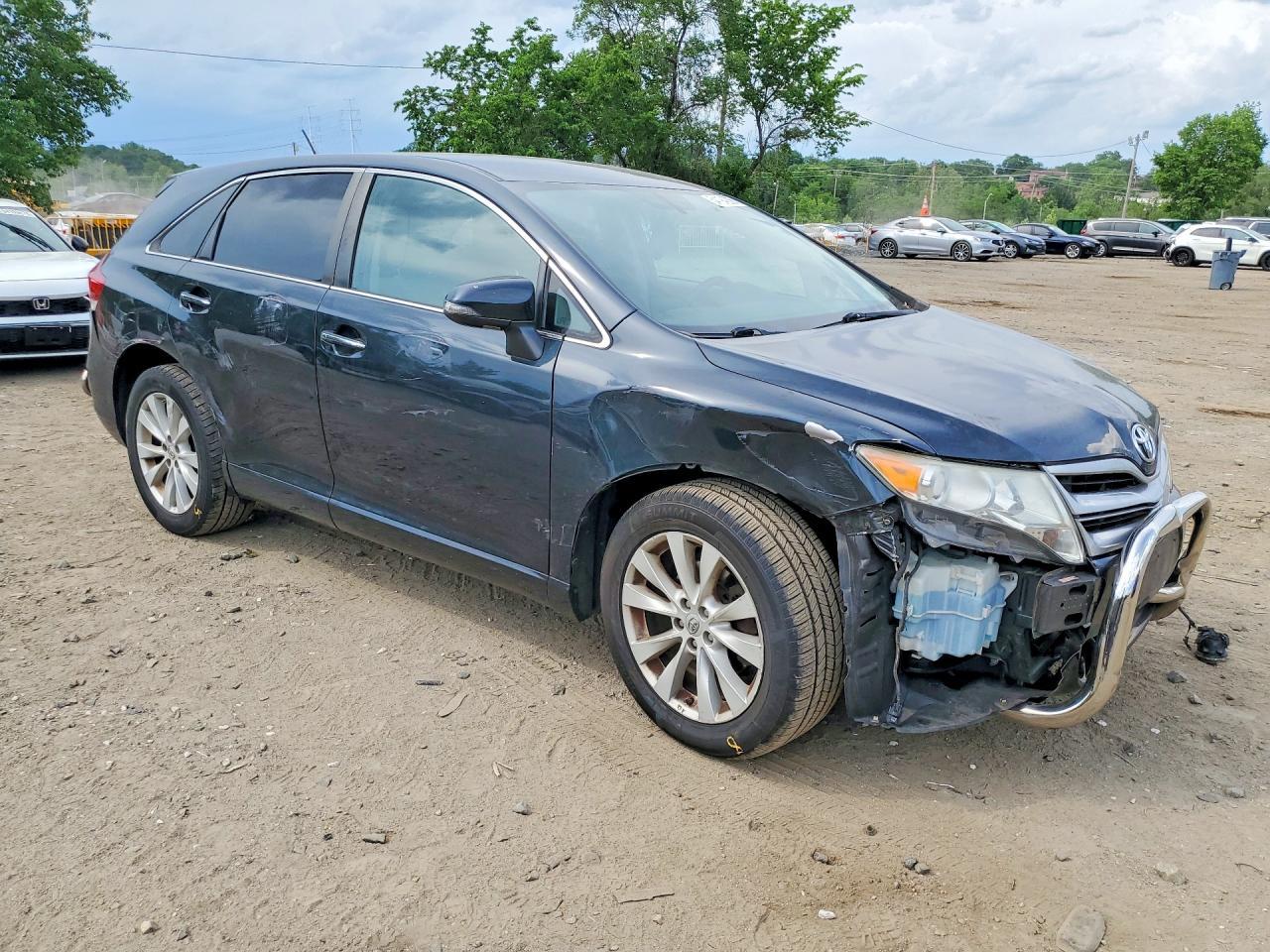 2015 Toyota Venza Xle - Image 4