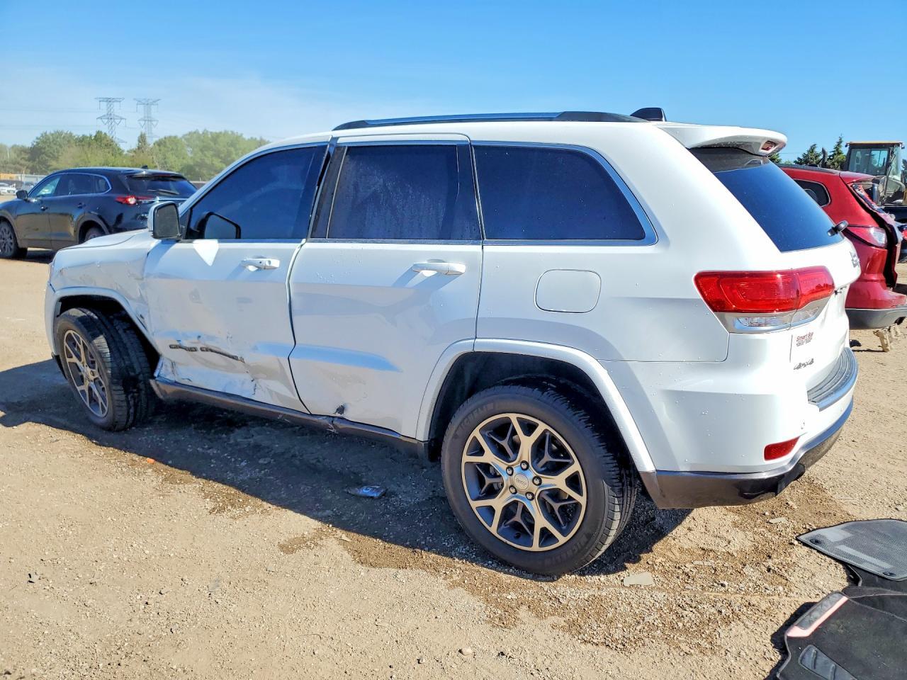 2018 Jeep Grand Cherokee Limited - Image 2