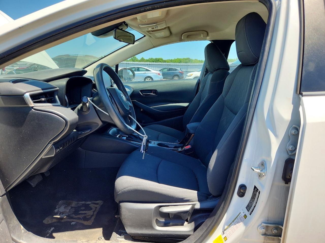 2022 Toyota Corolla Le - Image 7
