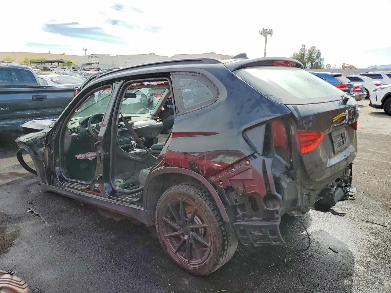 2015 BMW X1 Sdrive28I - Фото 2