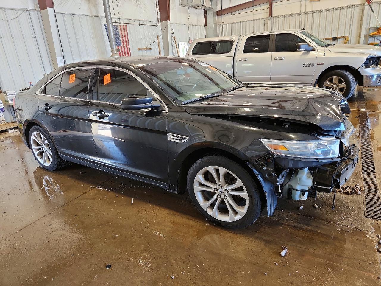 2013 Ford Taurus Sel - Image 4