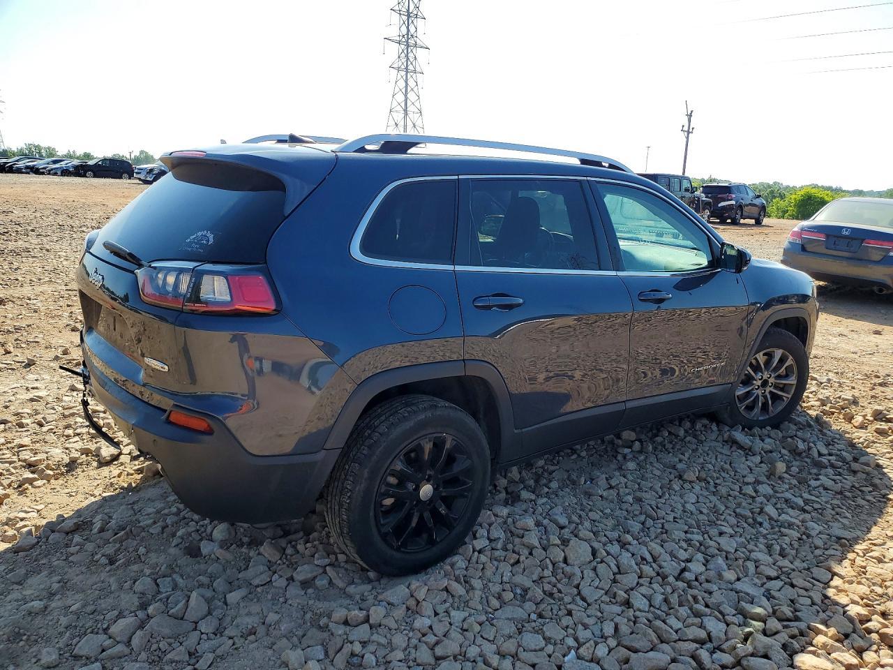 2021 Jeep Cherokee Latitude Plus - Фото 3