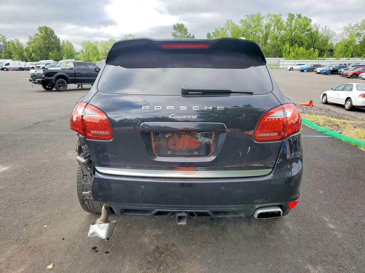 2013 Porsche Cayenne - Image 6