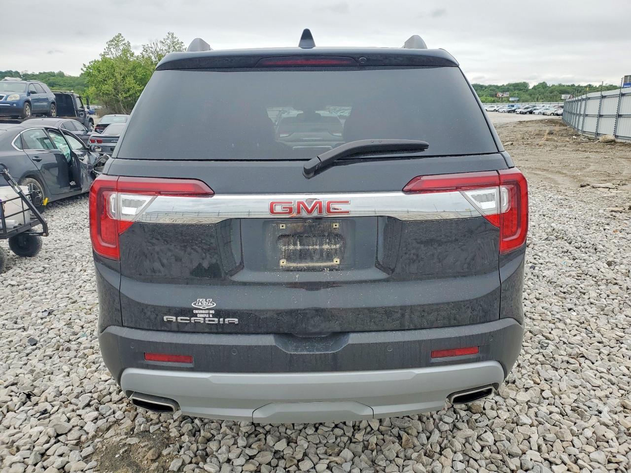 2023 GMC Acadia Slt - Image 6