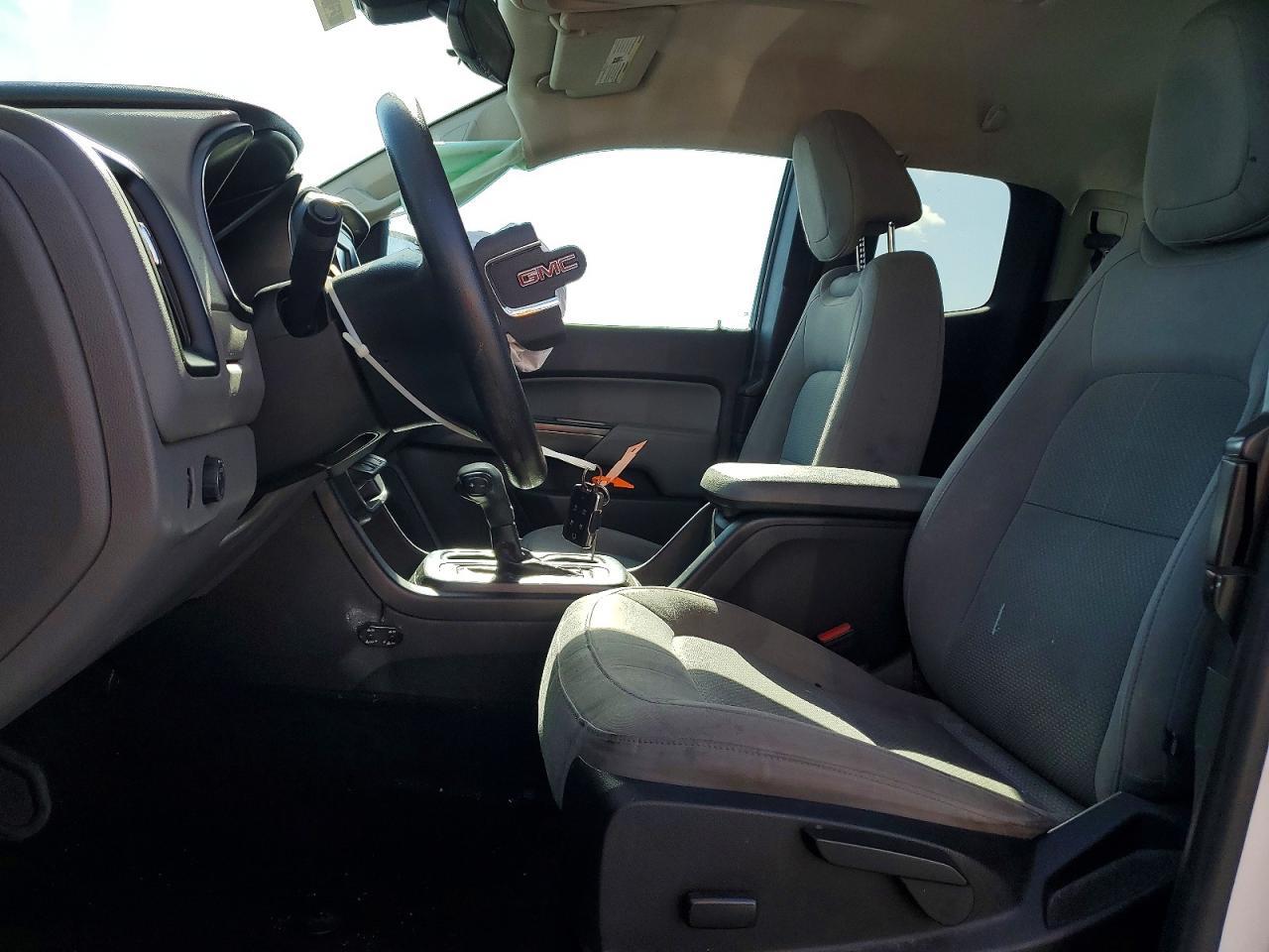 2017 GMC Canyon - Image 7