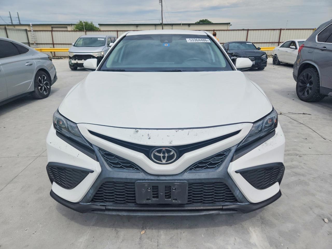 2021 Toyota Camry - Image 5