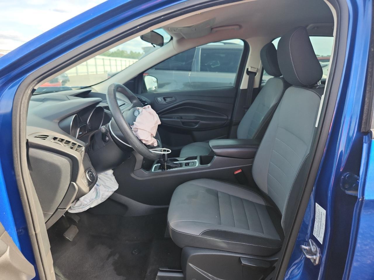 2018 Ford Escape S - Image 7