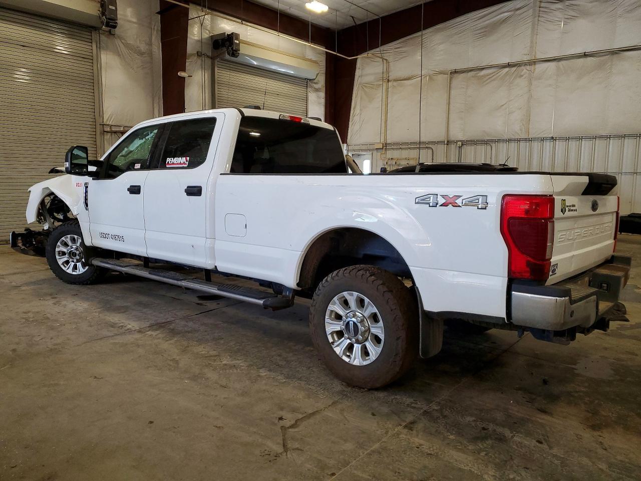 2022 Ford F250 Super Duty - Фото 2