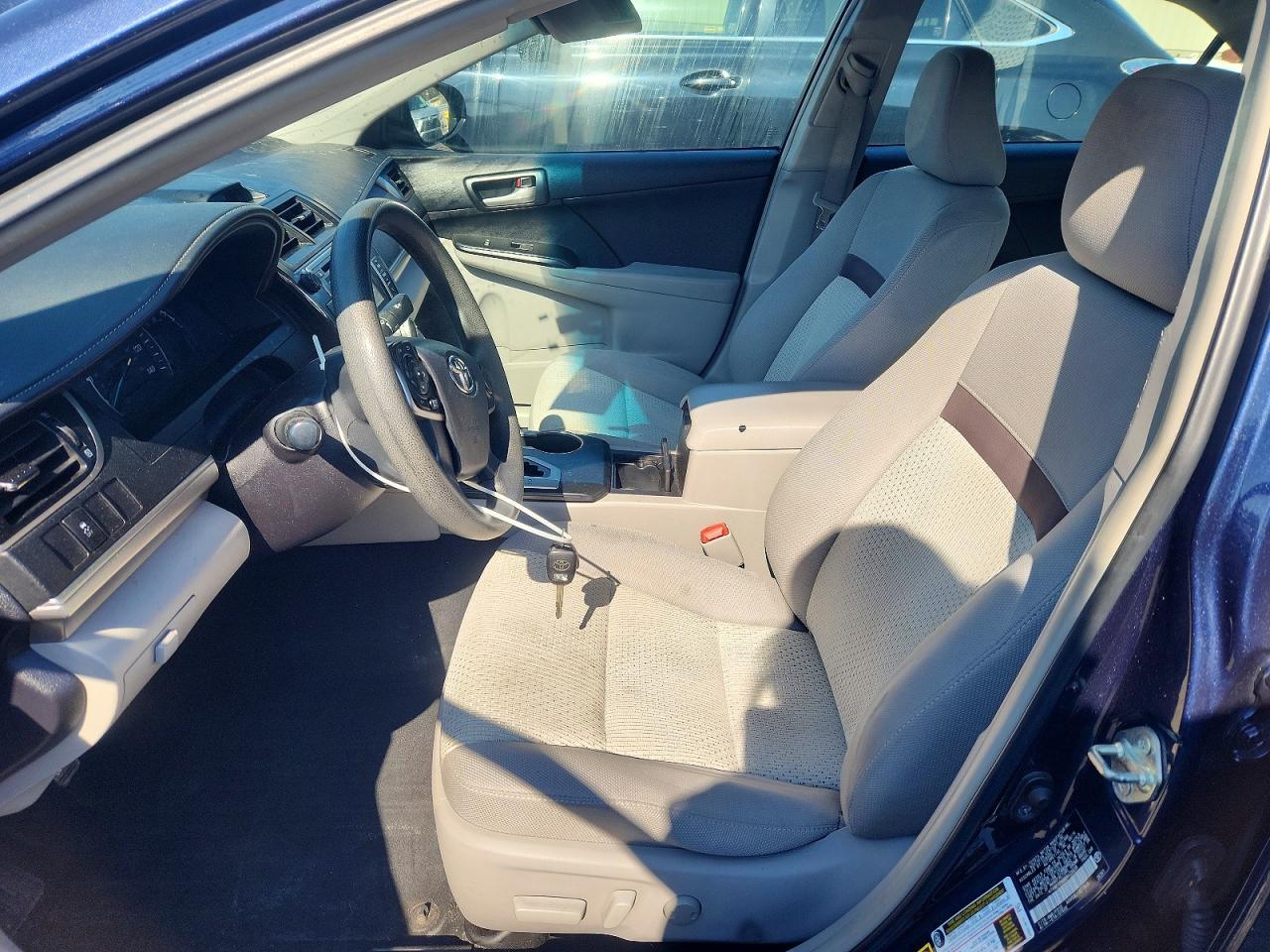 2014 Toyota Camry Le - Фото 7
