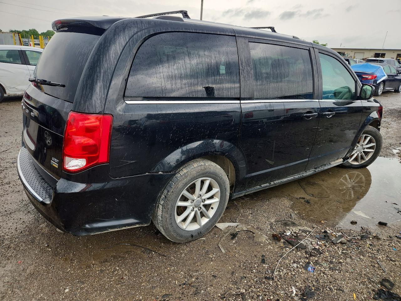 2019 Dodge Grand Caravan Sxt - Фото 3