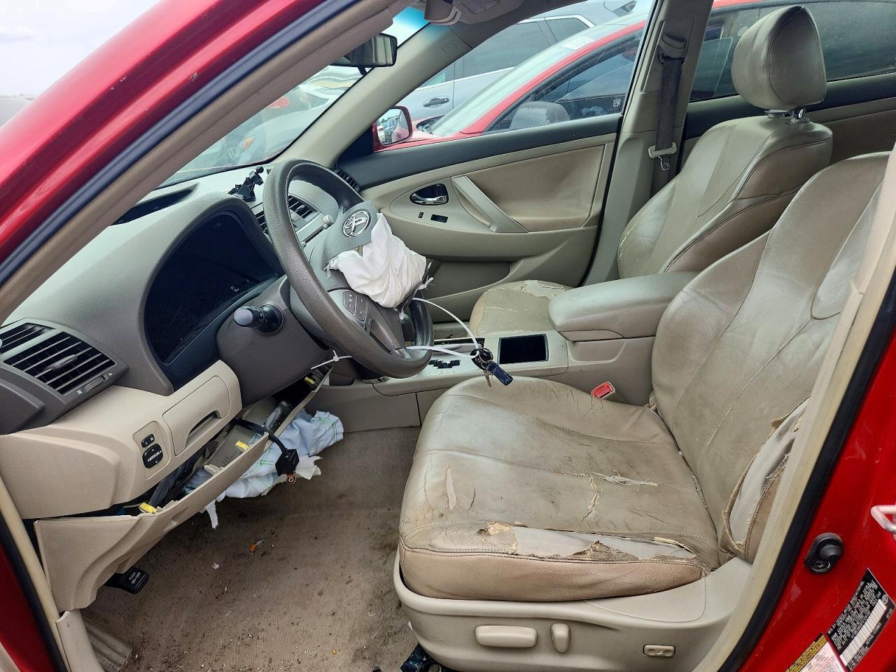 2007 Toyota Camry Le - Image 7