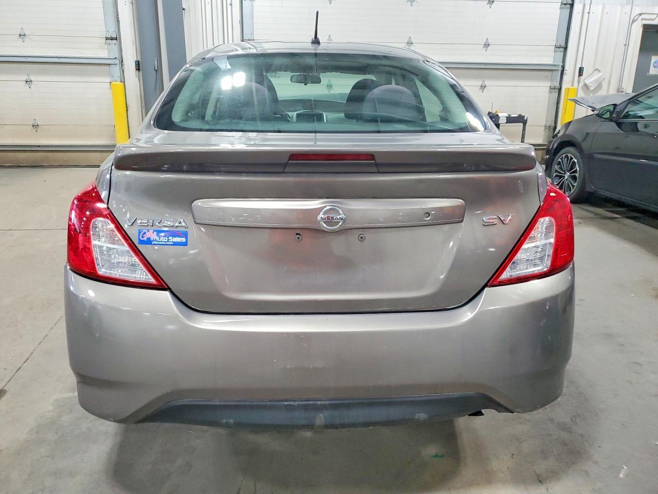 2016 Nissan Versa 1.6 Sv - Image 6