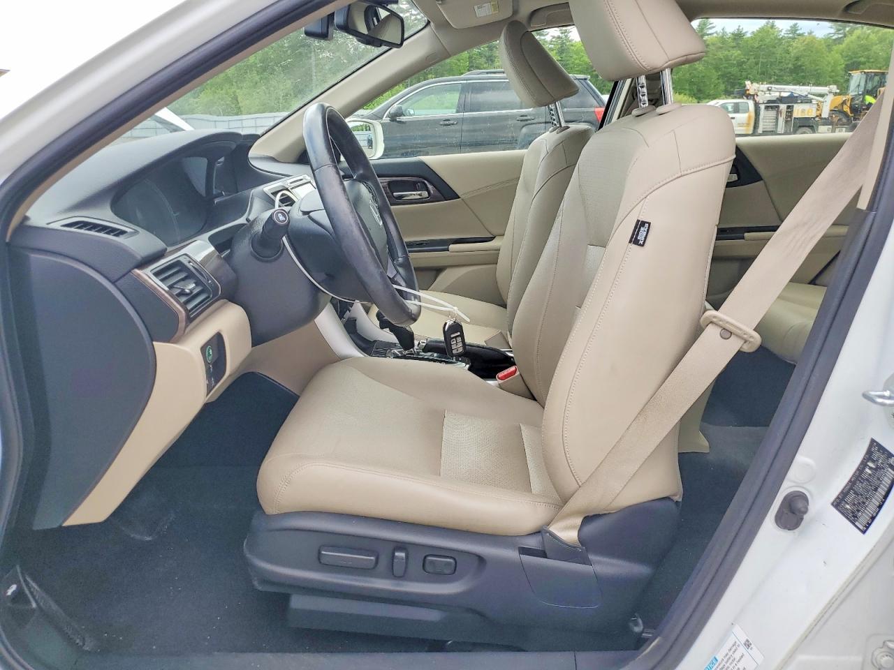2017 Honda Accord Touring Hybrid - Фото 7