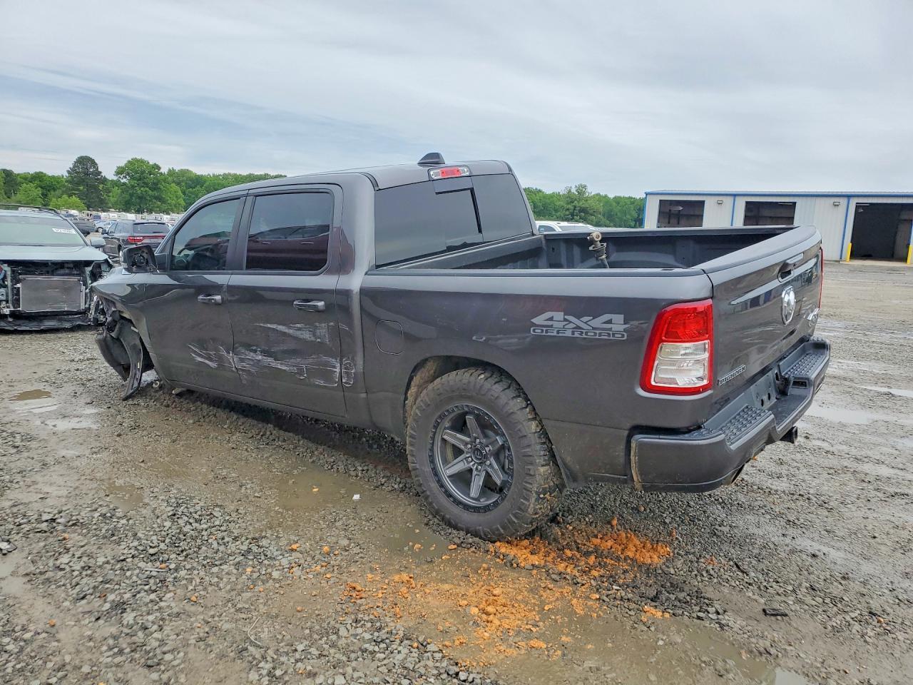 2020 Ram 1500 Big Horn - Image 2