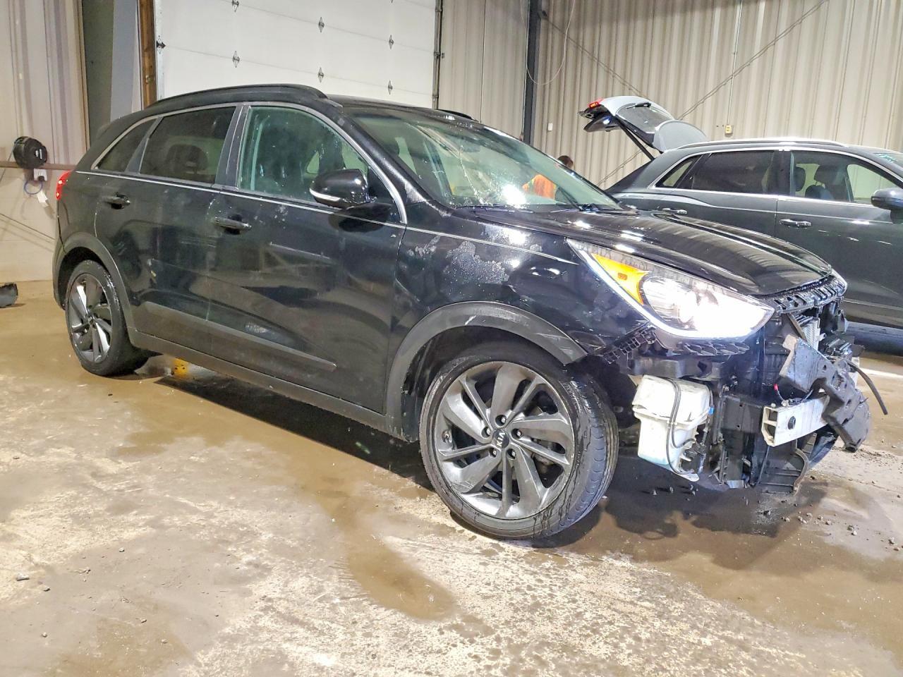 2017 Kia Niro Ex - Image 4