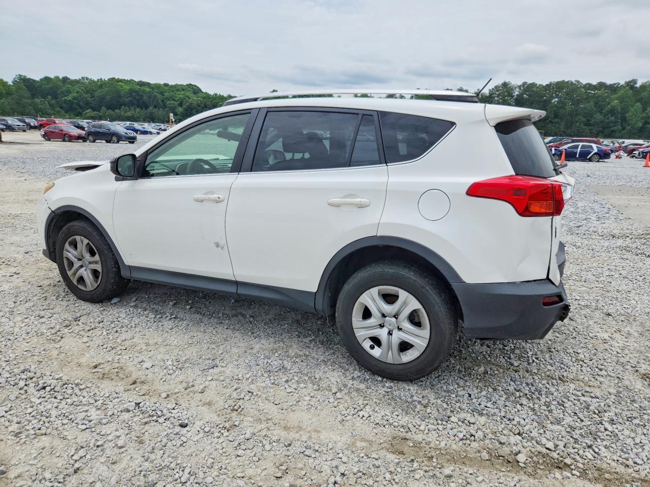 2015 Toyota Rav4 Le - Фото 2