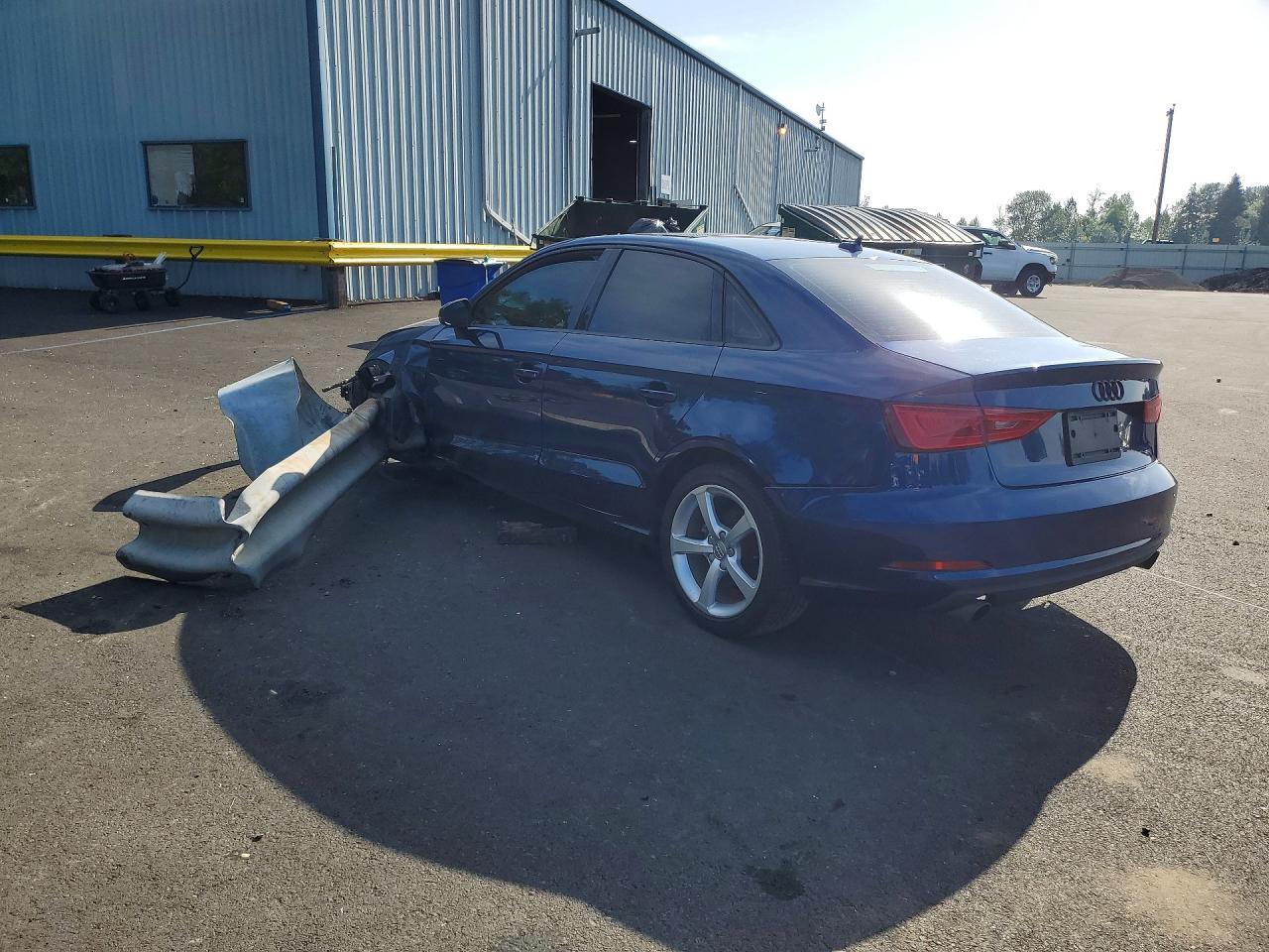 2015 Audi A3 Premium - Фото 2