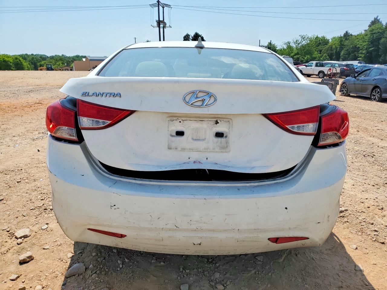2013 Hyundai Elantra Gls - Фото 6