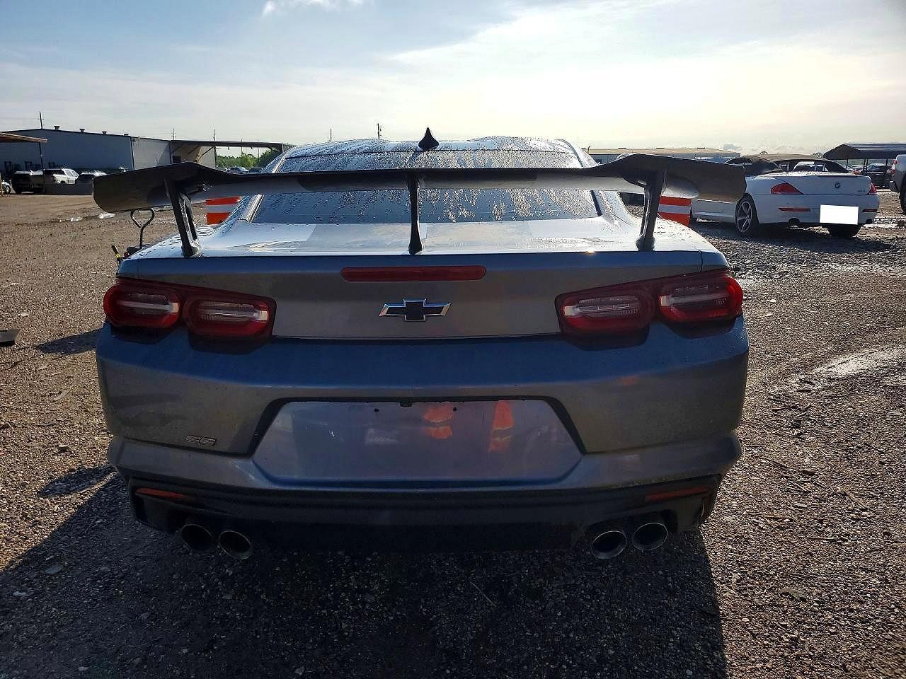 2022 Chevrolet Camaro Lt1 - Фото 6