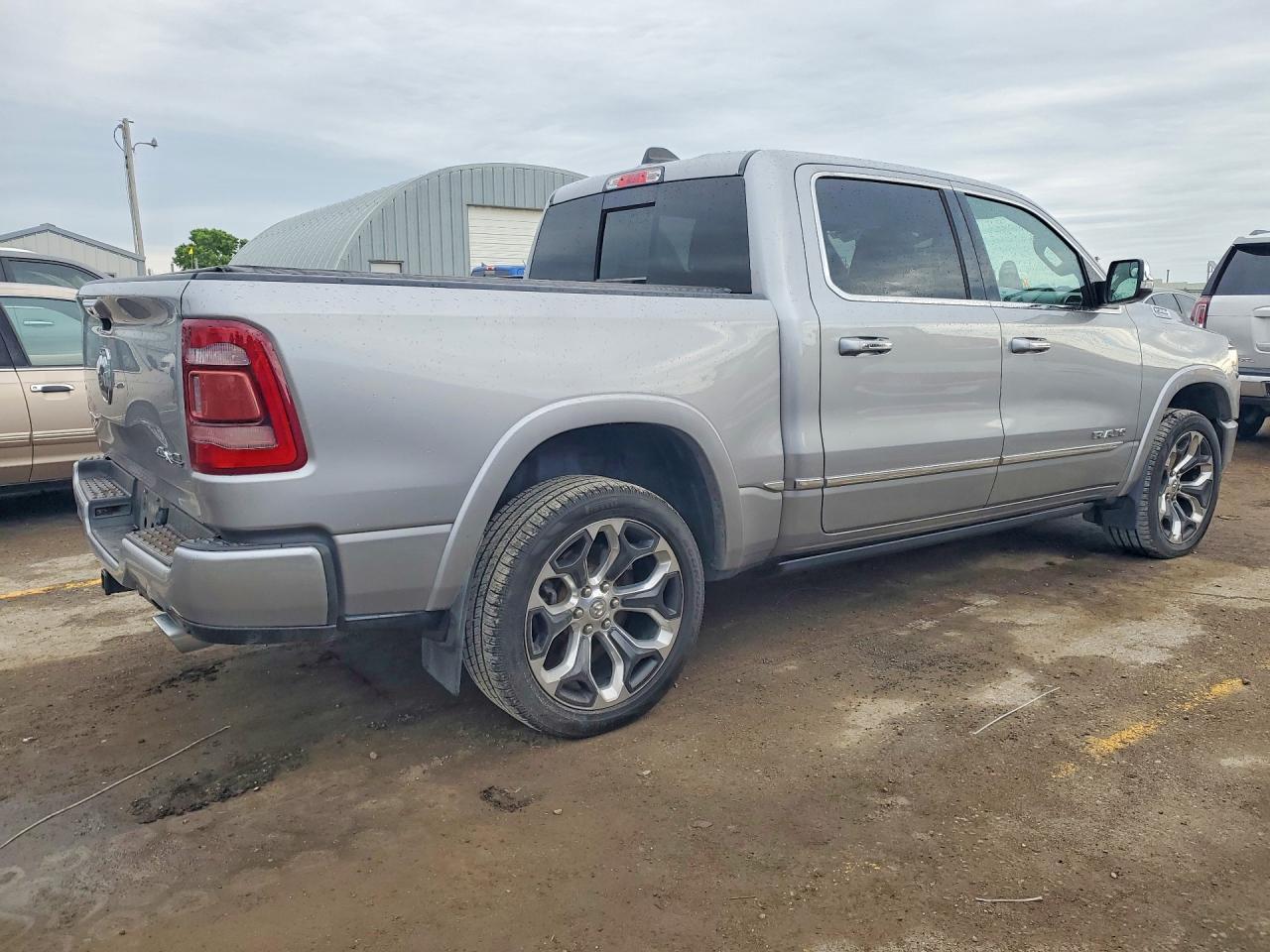 2020 Ram 1500 Limited - Фото 3