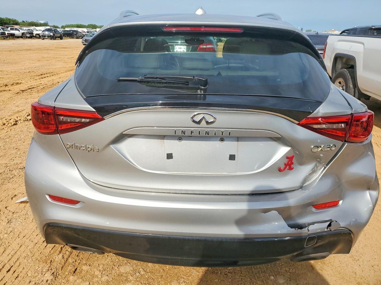 2019 Infiniti Qx30 Luxe - Фото 6