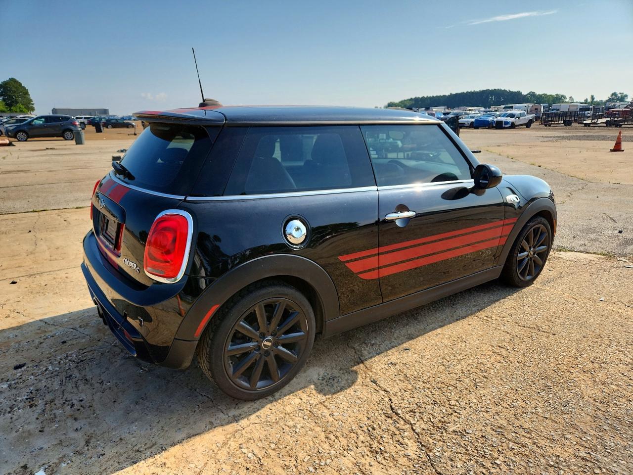 2017 Mini Cooper S - Фото 3