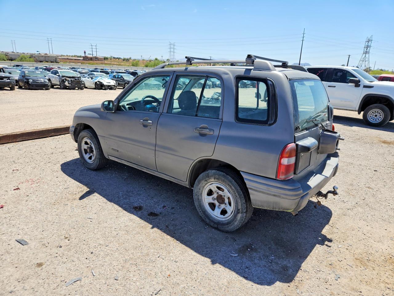 2000 Chevrolet Tracker - Фото 2