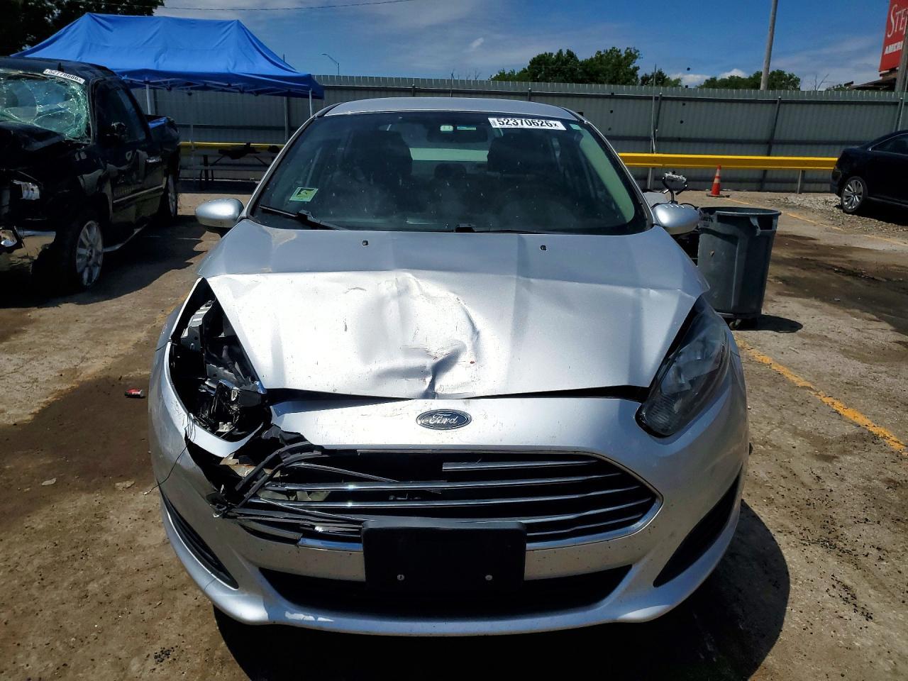 2019 Ford Fiesta Se - Image 5