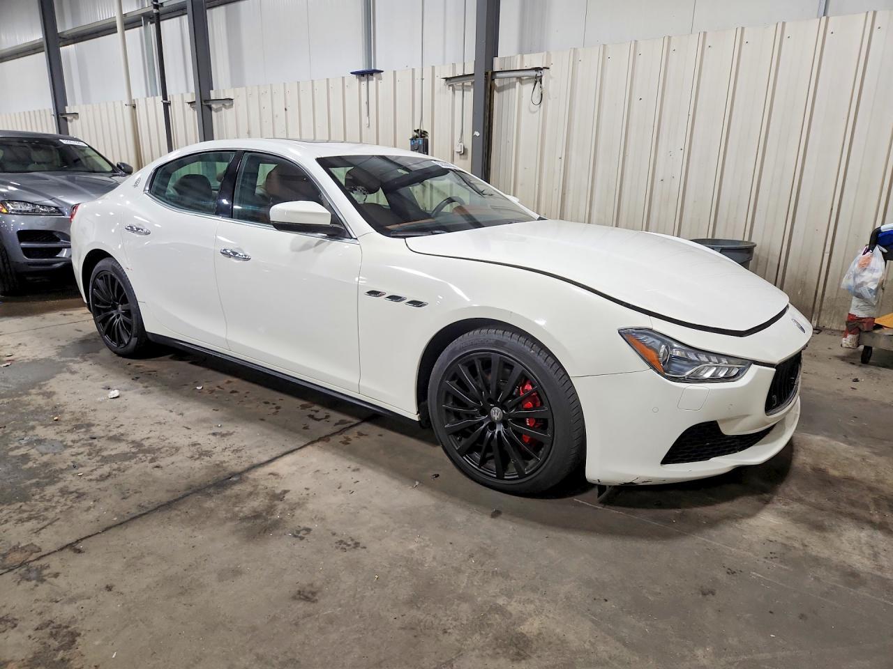 2017 Maserati Ghibli S - Фото 4