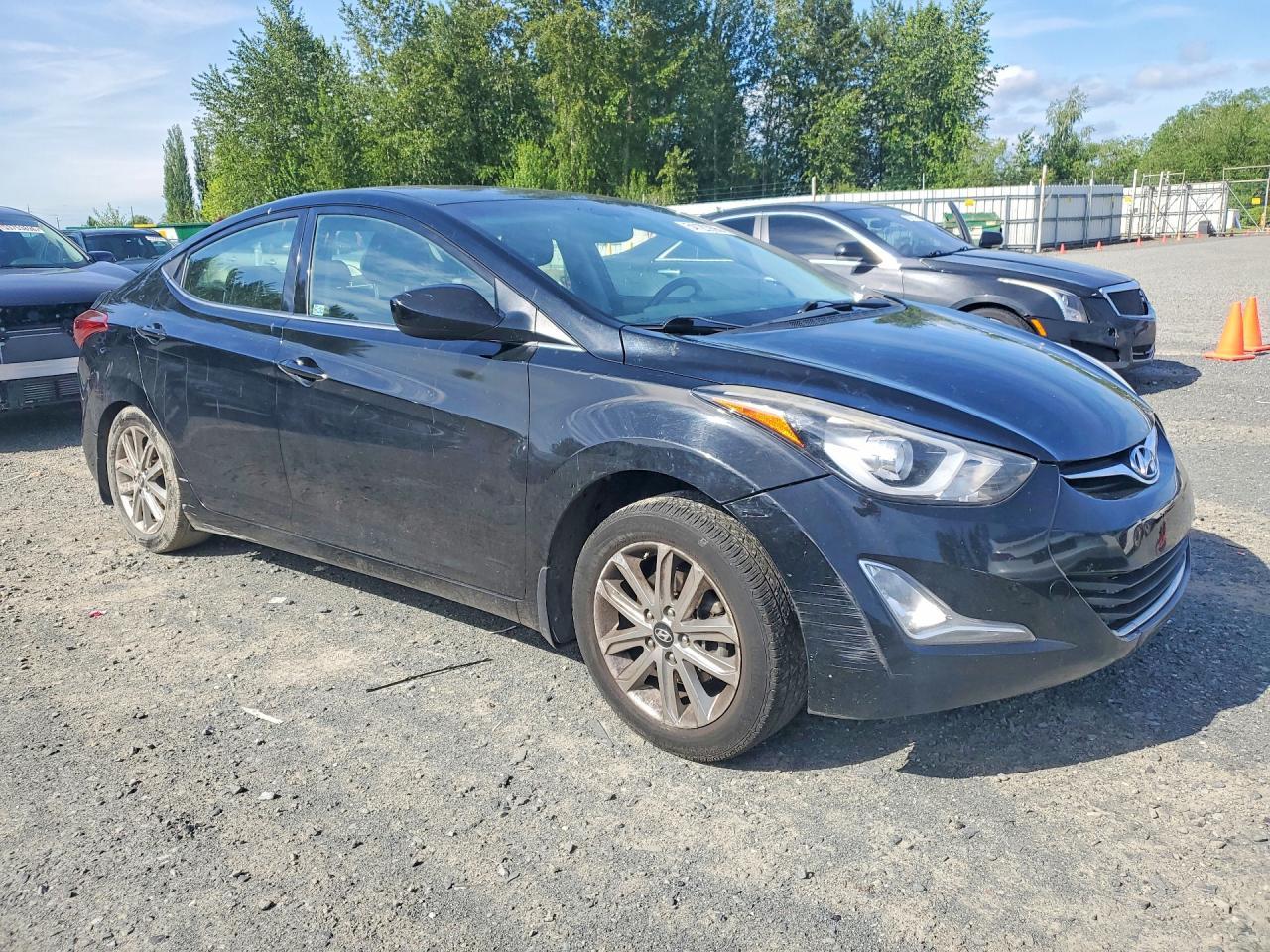 2015 Hyundai Elantra - Фото 4