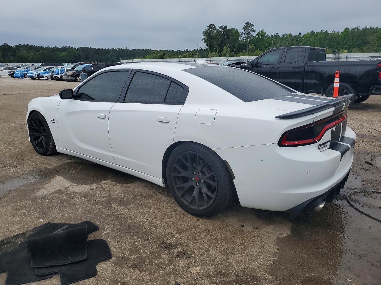 2016 Dodge Charger R - Фото 2