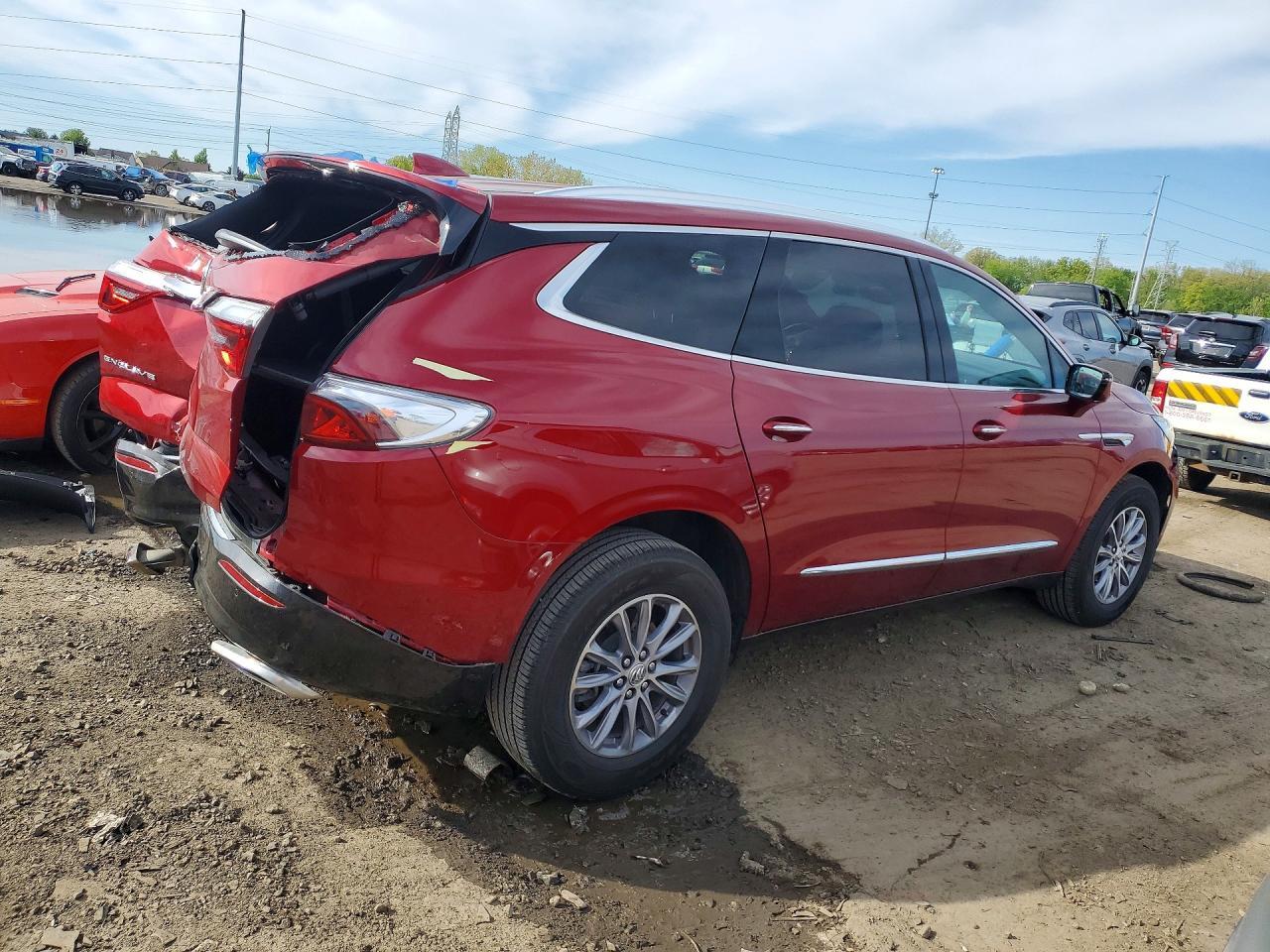 2024 Buick Enclave Premium - Image 3
