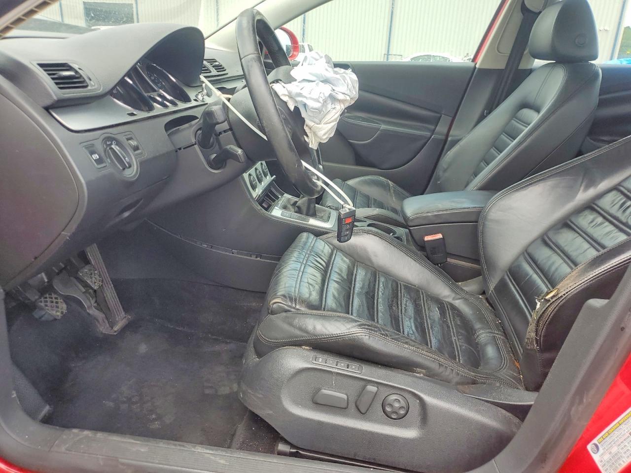 2007 Volkswagen Passat 2.0T Sport - Фото 7
