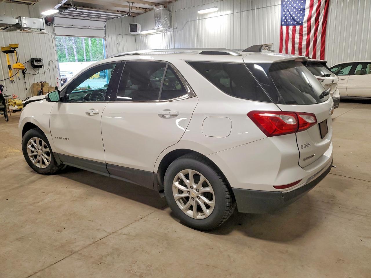 2018 Chevrolet Equinox Lt - Фото 2