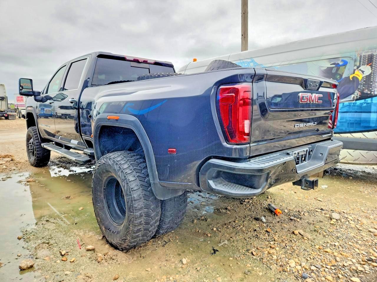 2020 GMC Sierra K3500 Denali - Фото 2