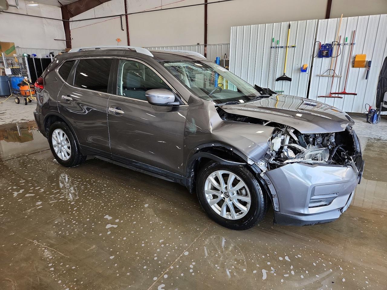 2019 Nissan Rogue S - Image 4