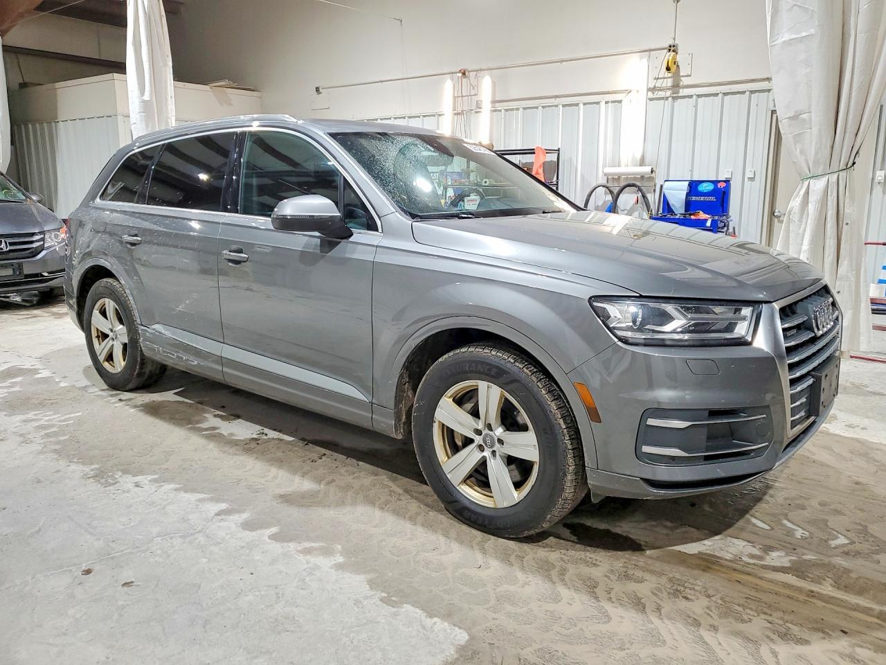 2018 Audi Q7 Premium Plus - Image 4