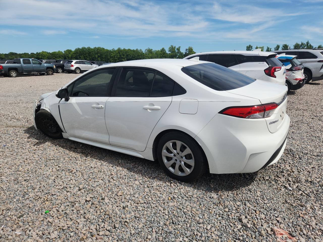 2021 Toyota Corolla Le - Фото 2