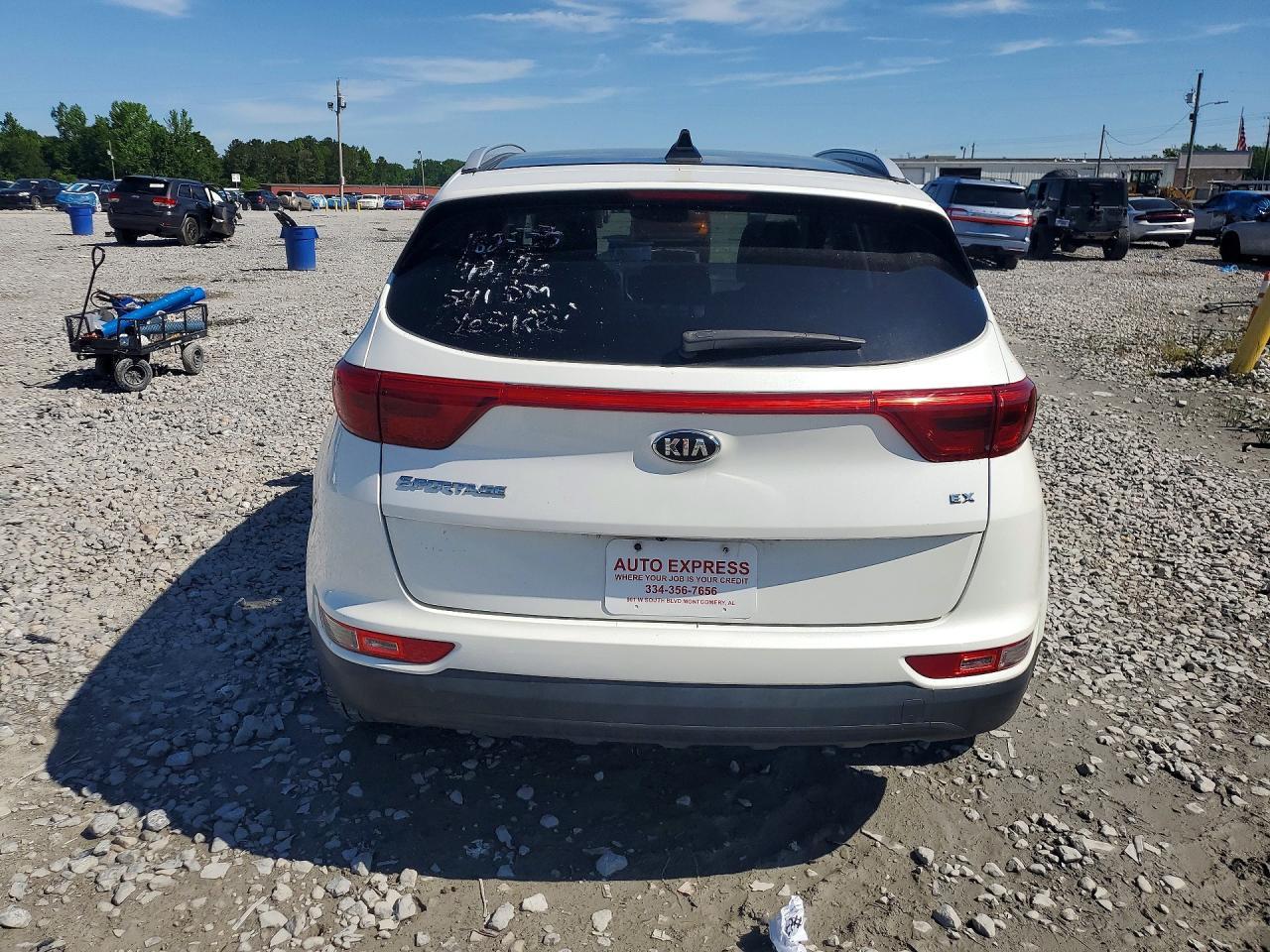 2017 Kia Sportage Ex - Image 6