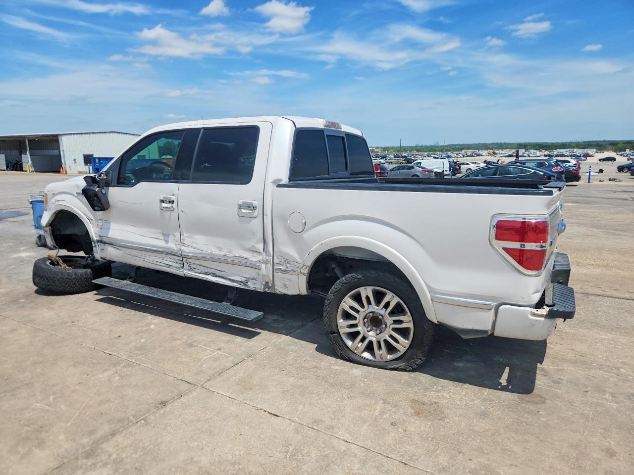 2010 Ford F150 Supercrew - Image 2