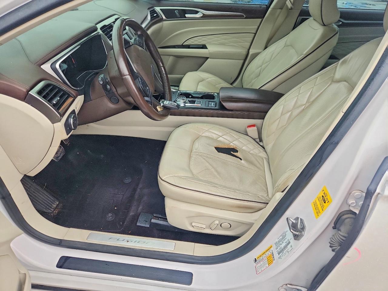 2017 Ford Fusion Titanium Phev - Image 7