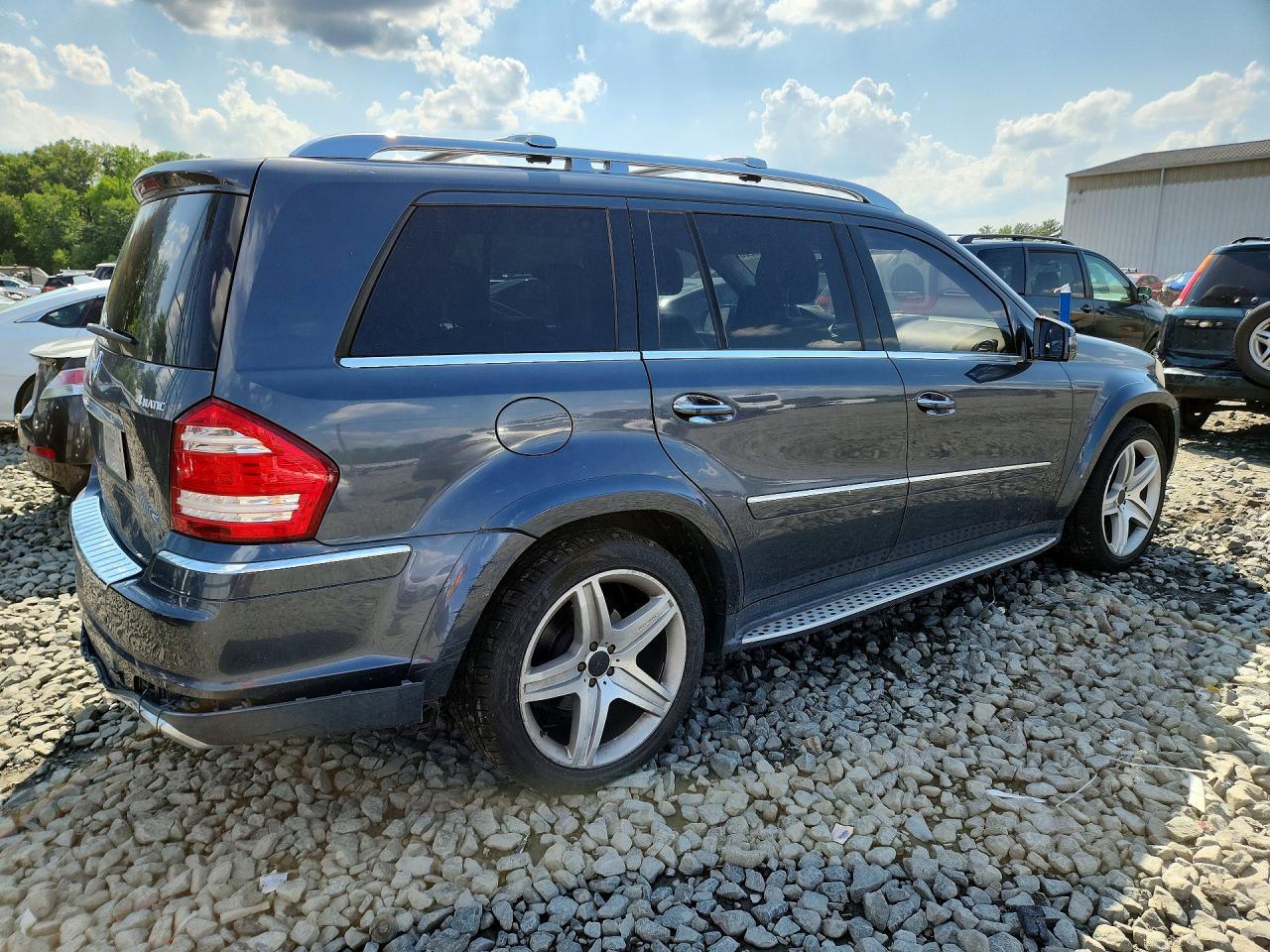 2011 Mercedes-Benz Gl 550 4Matic - Фото 3
