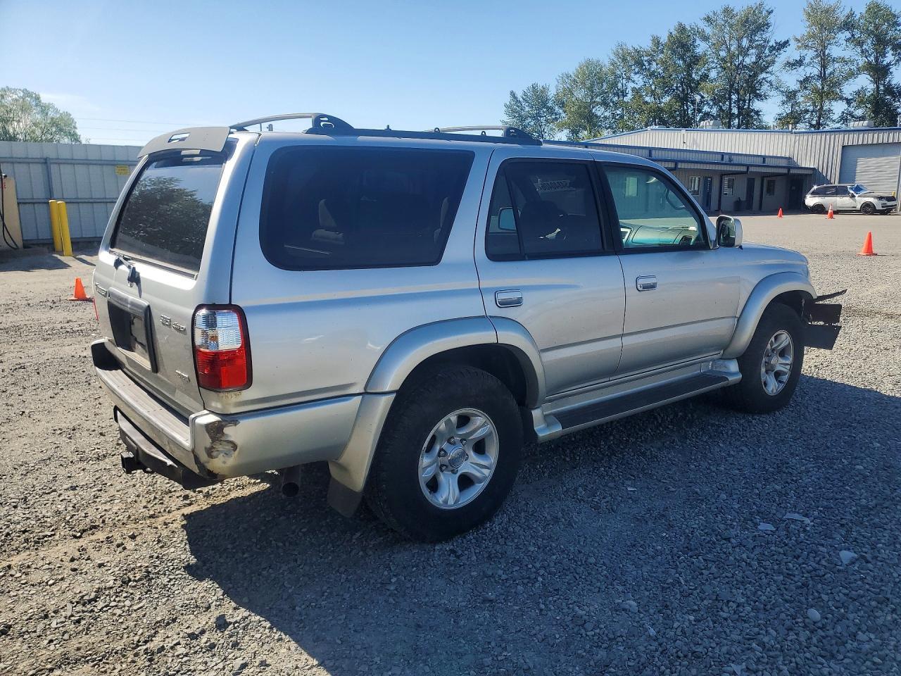 2001 Toyota 4Runner Sr5 - Image 3