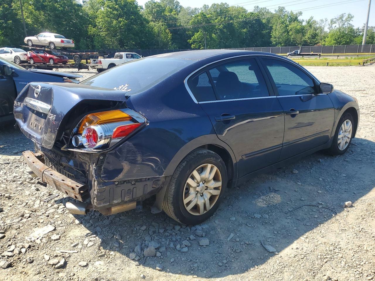 2012 Nissan Altima 2.5 - Image 3