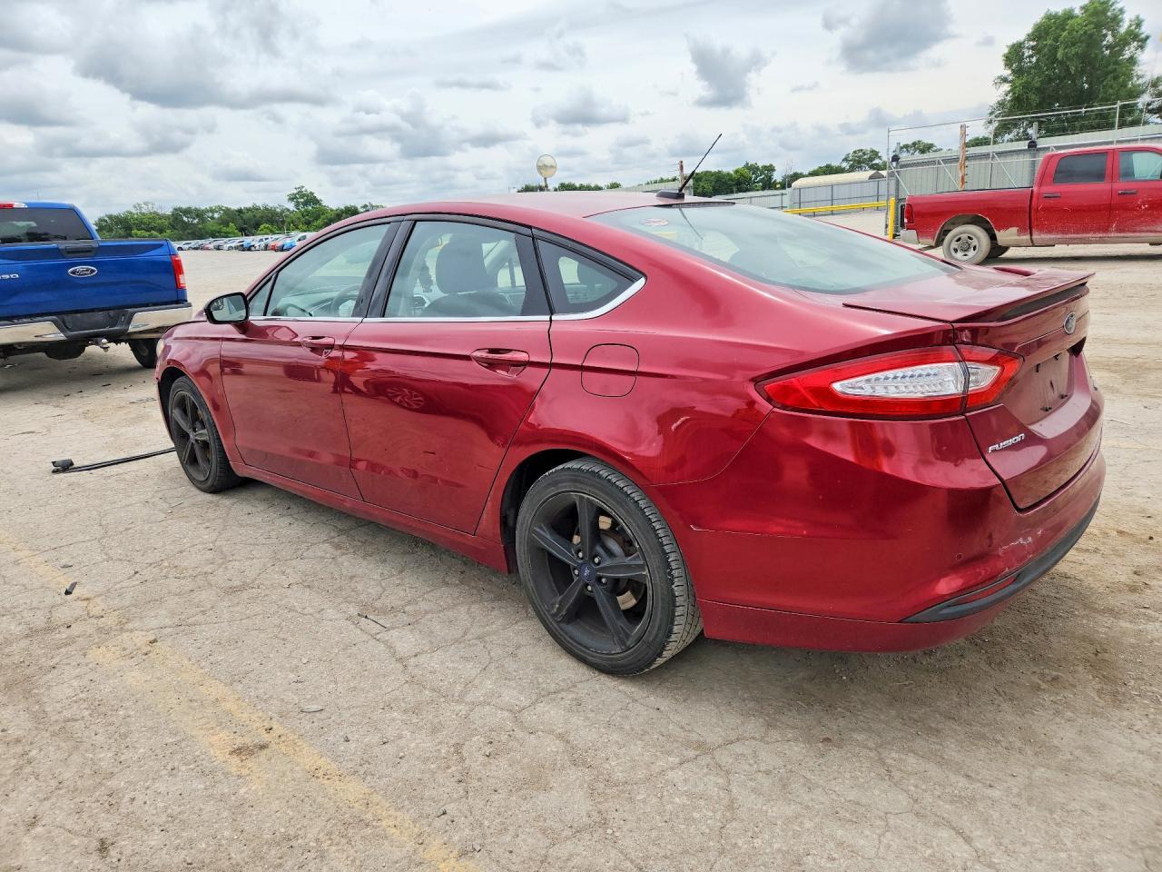 2016 Ford Fusion Se - Image 2