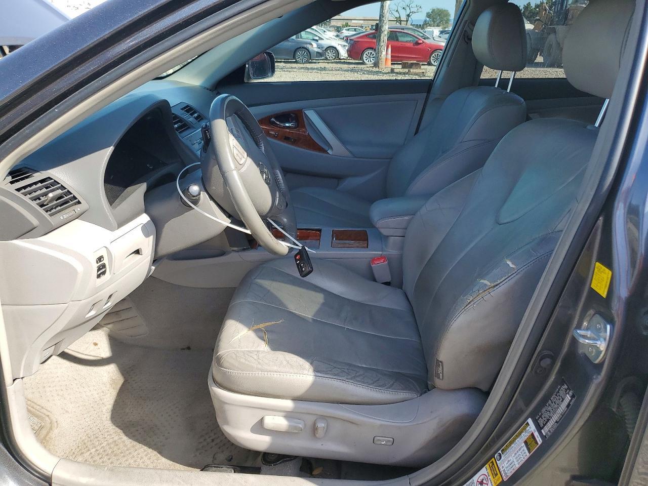 2011 Toyota Camry Hybrid - Фото 7